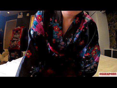 ❤️ ځوان cosplay نجلۍ په یوه آس او په یوه blowjob کې د squirt سره orgasm ته جنس خوښوي. اسيايي نجلۍ چې ويښتان لرونکې بلۍ او ښکلې سينه يې په دوديز جاپاني لباس کې په شوقيه ويډيو کې د مشت زنی ښکارندویي کوي. ساکورا 3 اوساکاپورن. ❌  په موږ